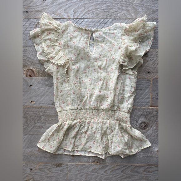 Floral Ruffle Top - Picture 2 of 5